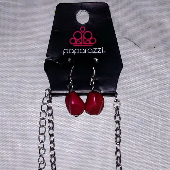 ๐๐ฒ4/$20. Ruby Red Stones, Necklace and Earrings Set. - Picture 1 of 5